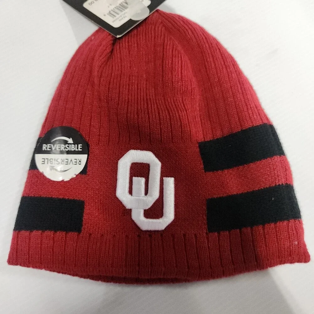 Nike Oklahoma Sooners Reversible Knit Beanie Hat Red Black Youth Size 4-7 New